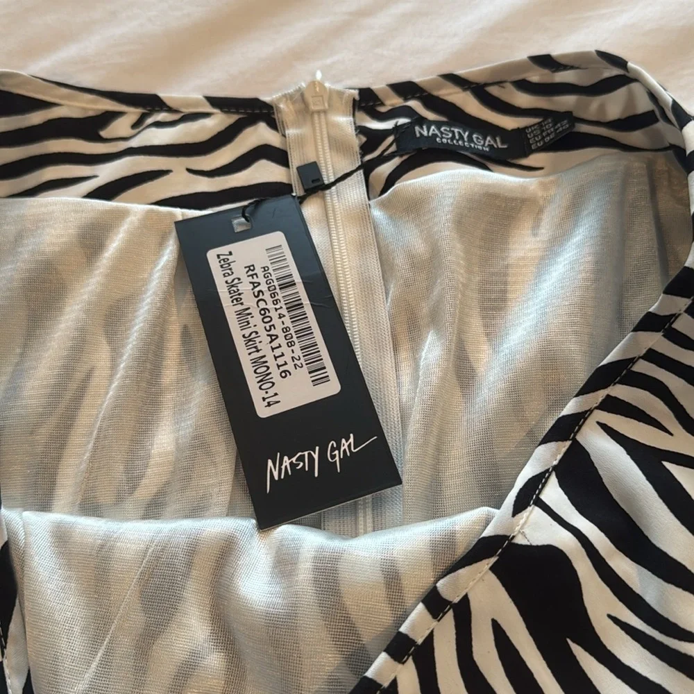 Nasty Gal 🔥sale🔥NWT black and white Zebra print skirt